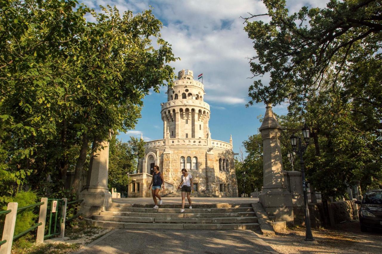 Panoramic Comfort In The Luxurious Green District! Budapest Exterior foto