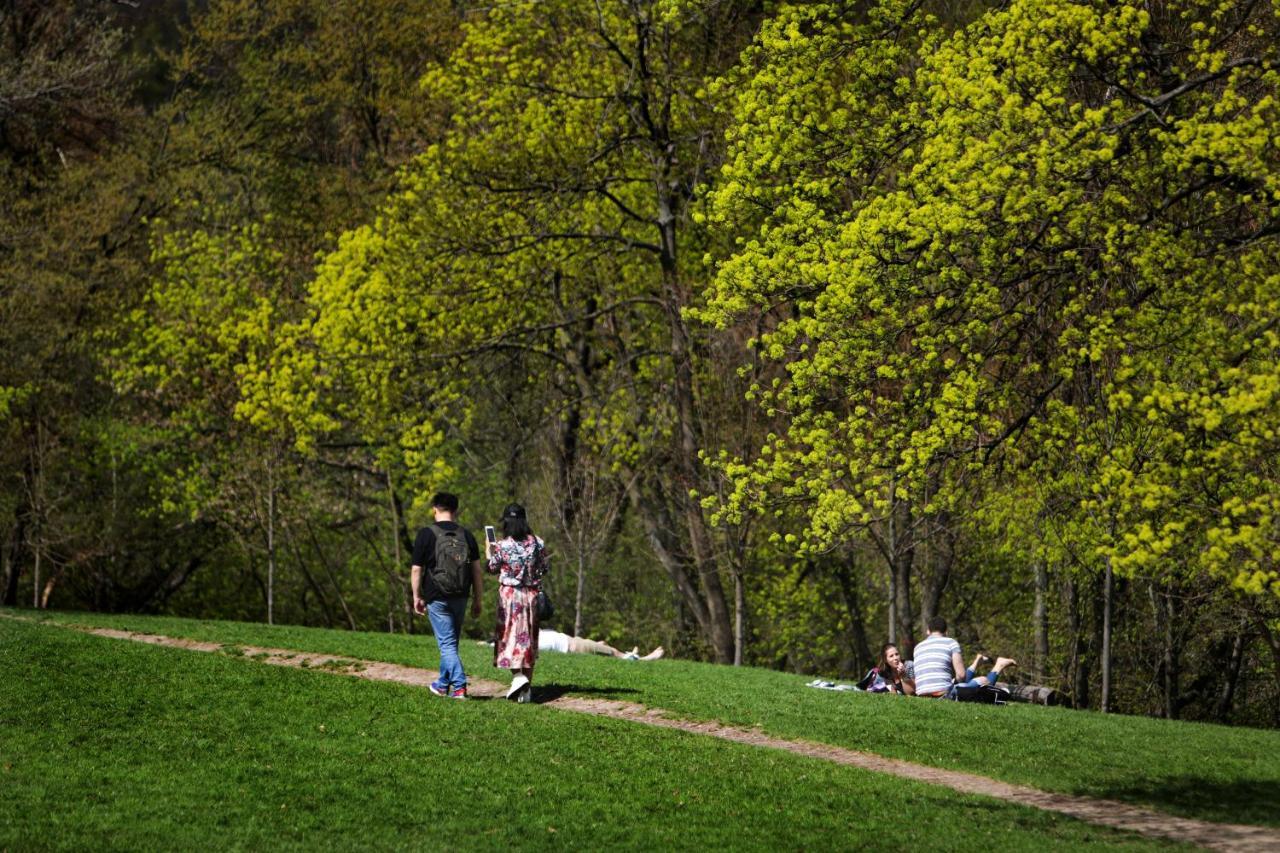 Panoramic Comfort In The Luxurious Green District! Budapest Exterior foto
